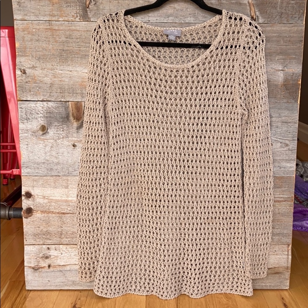 Jana Sweater Size Medium